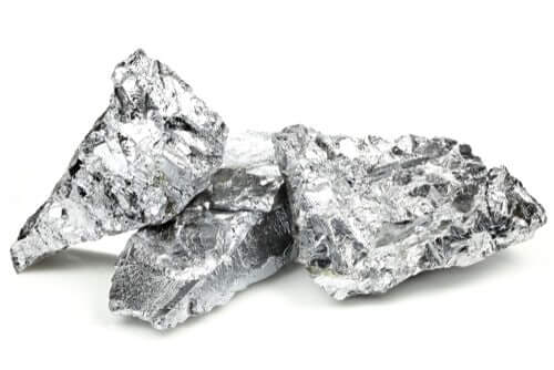 Chromium ore